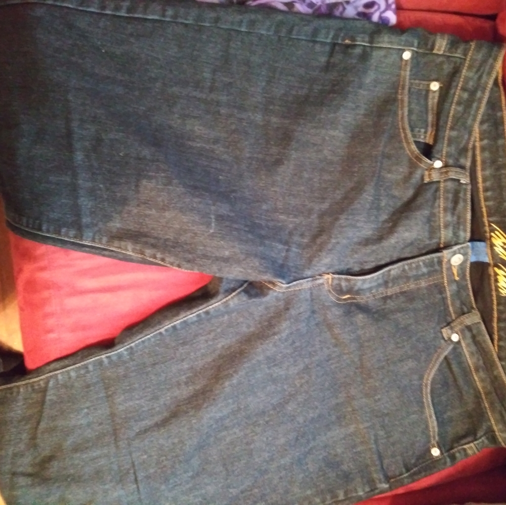boot cut jeans
